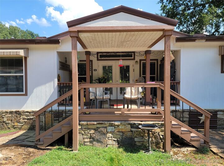 Property Photo:  112045 S 4630 Road  OK 74936 