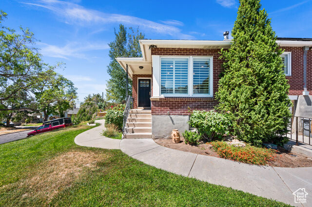 Property Photo:  739 E 9th Ave  UT 84103 