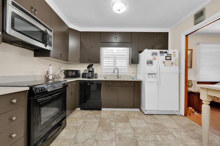 Property Photo:  201 Farley Rd  AL 35580 