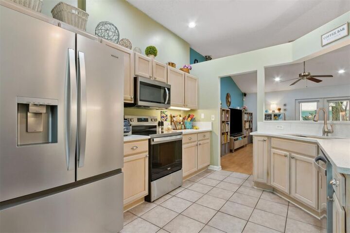 Property Photo: 4325 Ripken Circle FL 32224