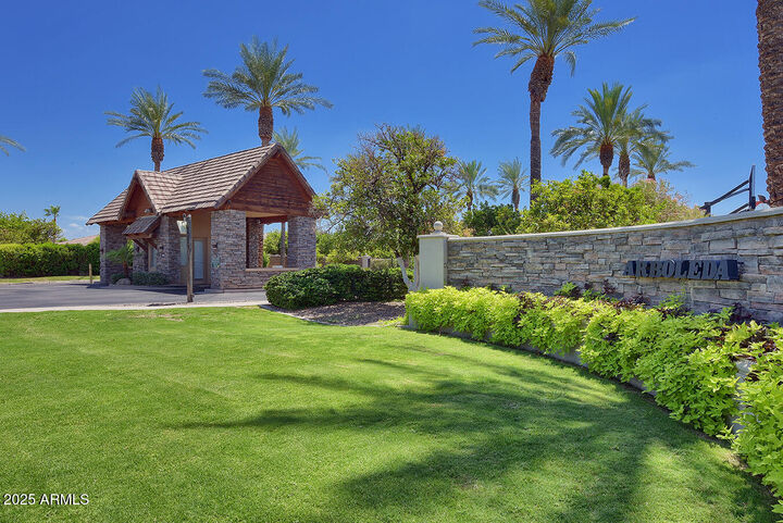 Property Photo: 3306 E Jaeger Circle AZ 85213