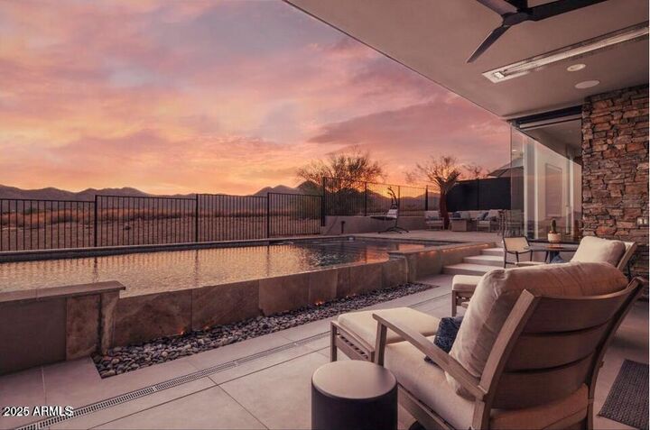 Property Photo:  15406 N Blackbird Drive  AZ 85268