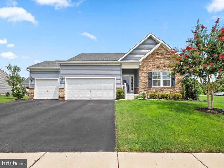 Property Photo:  5613 Camberly Drive  DE 19963 