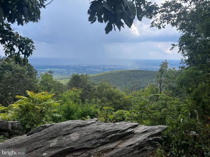 Property Photo: 10534 Gambrill Road MD 21702