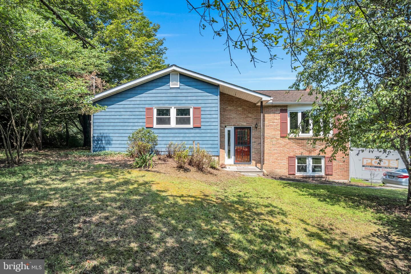 Property Photo:  33 Huggins Road  PA 17020 