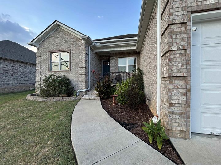 Property Photo:  9138 Cliffside Dr  AR 72120 