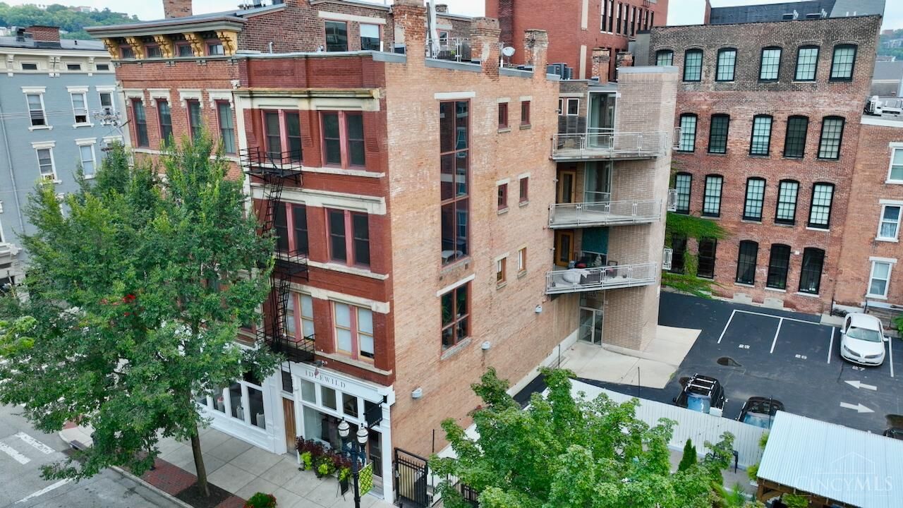 Property Photo: 1232 Vine Street OH 45202