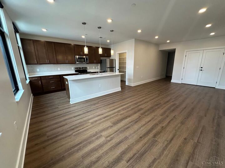 Property Photo: 1531 Pleasant Street OH 45202