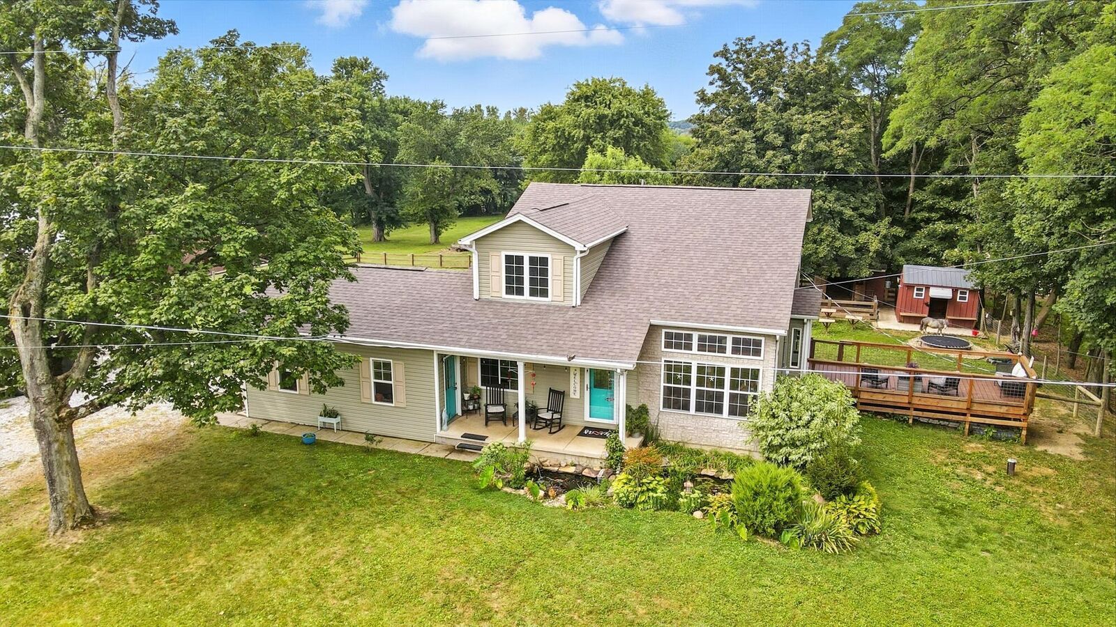 Property Photo:  8705 New Salem NE Road  OH 43148 