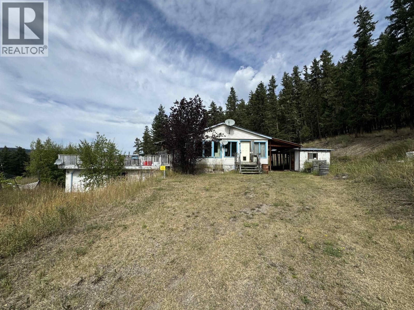 Property Photo:  3084 Rodney Road  BC V0K 2G0 