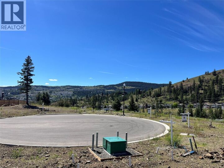 Property Photo:  1464 Prairie Rose Court  BC V2H 1T7 