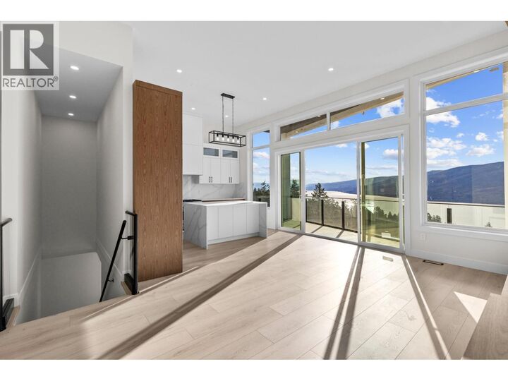 Photo de la propriété:  6048 Gerrie Road  BC V0H 1X4 