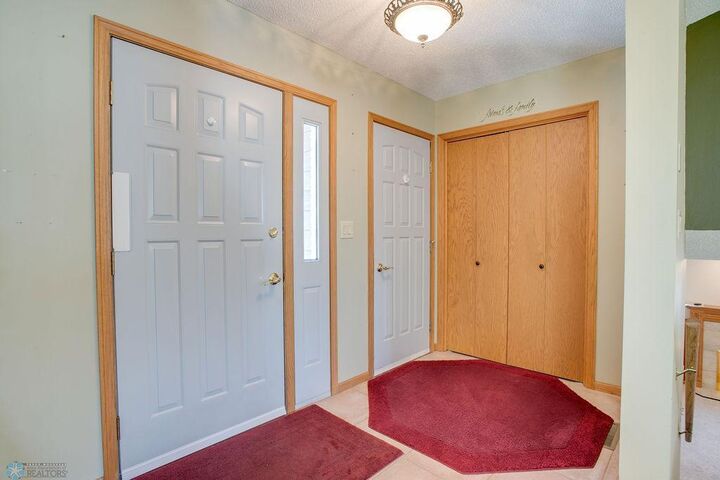 Property Photo: 910 Sommerset Drive ND 58078