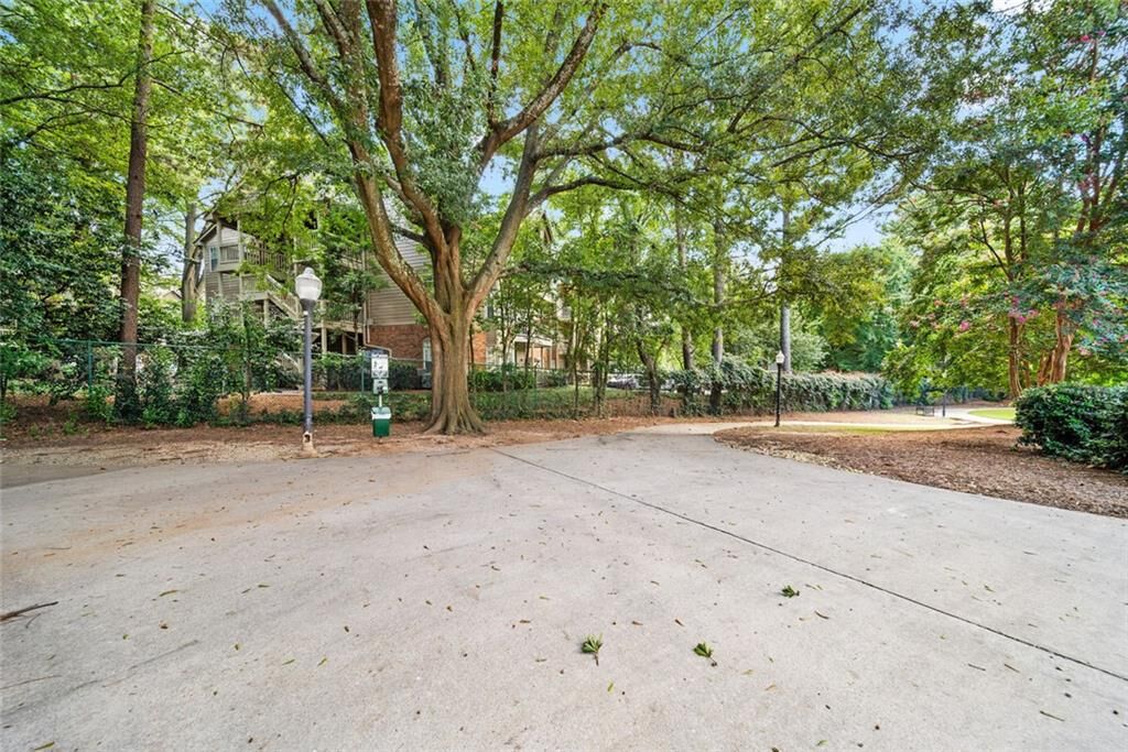 Property Photo: 375 NE Ralph McGill Boulevard NE 1402 GA 30312