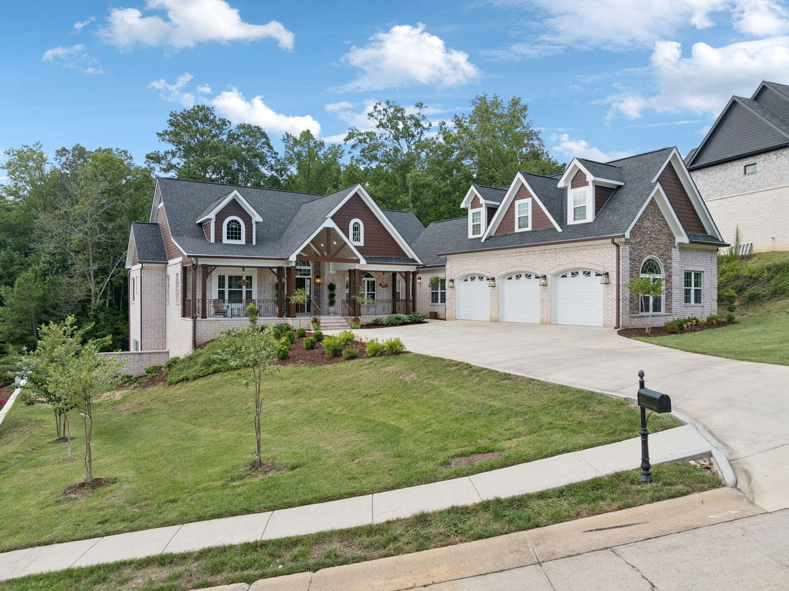 Property Photo:  717 Pembridge Circle  TN 37312 