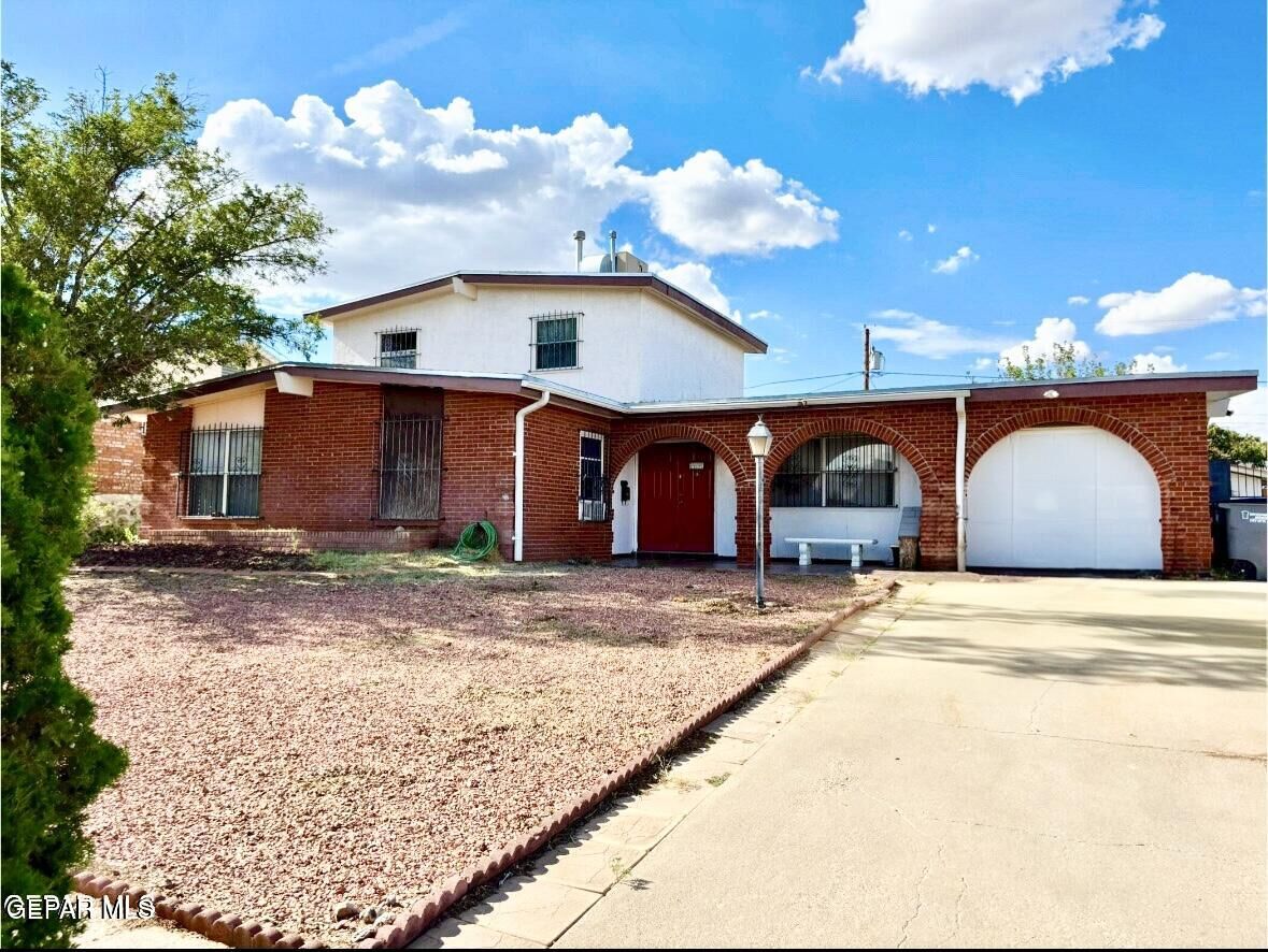 Property Photo: 4637 Tumbleweed Avenue TX 79924