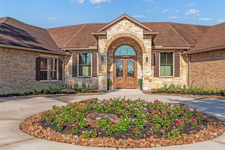 Property Photo:  1041 Superior Road  TX 77354 