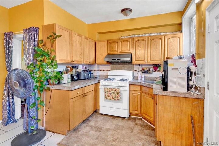 Property Photo:  141 Webster Avenue  NY 10701 