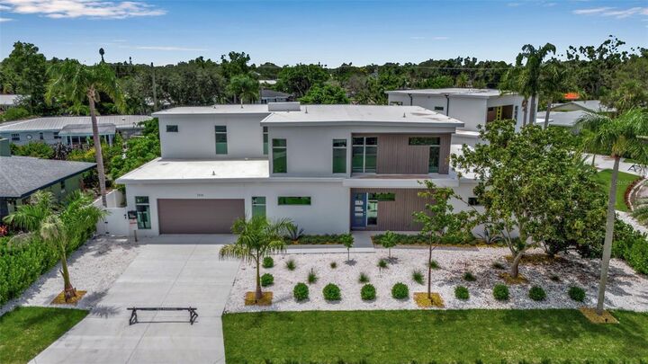 Property Photo:  2534 Grove Street  FL 34239 