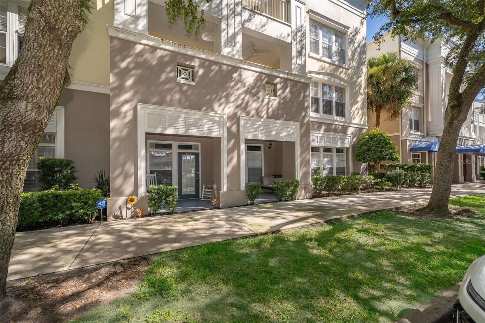 Property Photo:  707 Celebration Avenue 707  FL 34747 