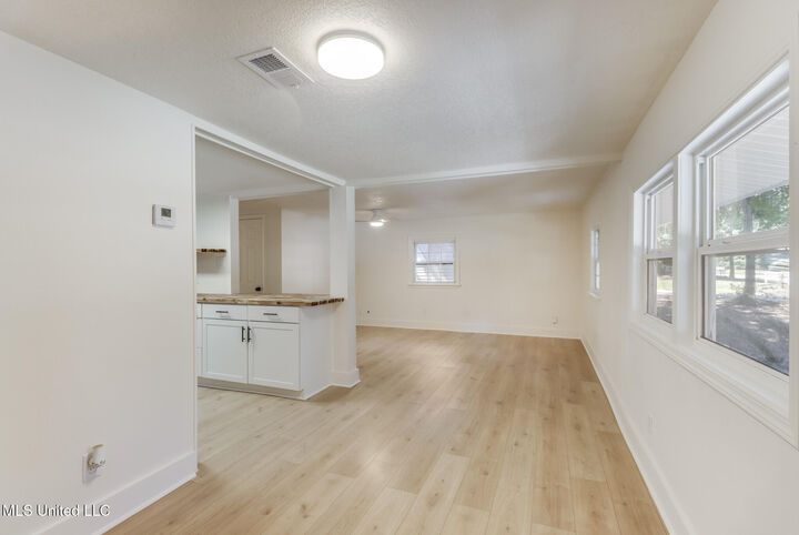 Property Photo: 2509 6th Avenue MS 39501