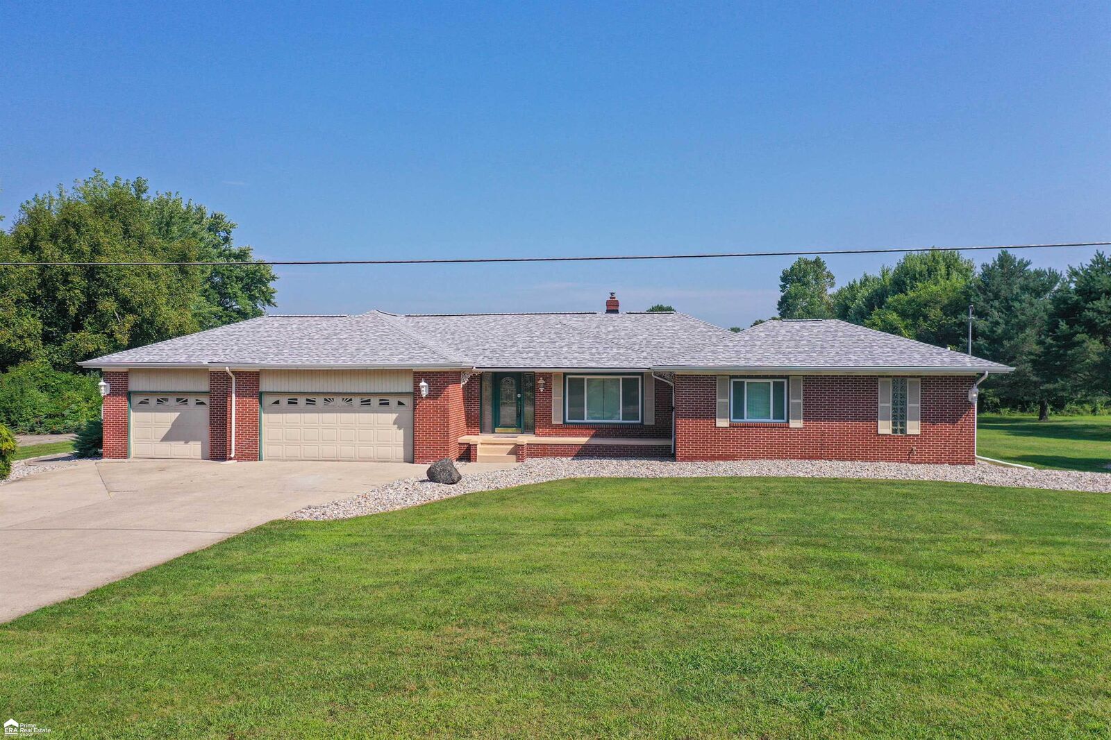 Property Photo:  5205 E Mount Morris Road  MI 48458 