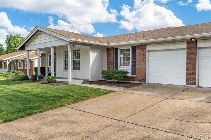 Property Photo: 2165 Jenkee Drive MO 63031
