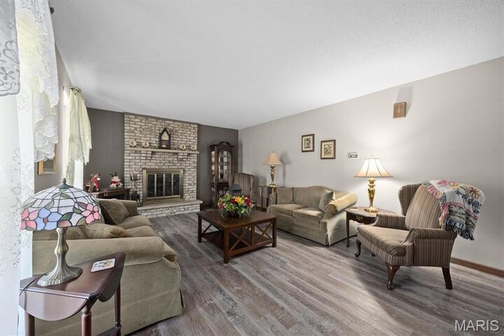 Property Photo: 2105 Lynch Avenue IL 62040