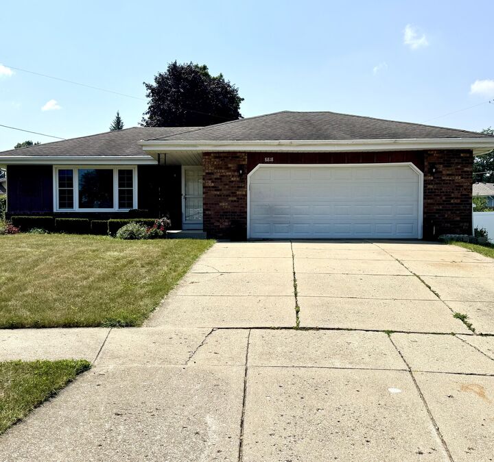 8818 46th Ave  Kenosha WI 53142 photo