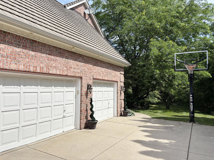 Property Photo:  N27w5230 Hamilton Rd  WI 53012 