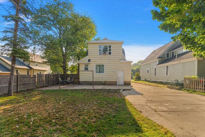 Property Photo:  544 College Avenue  MI 49423 