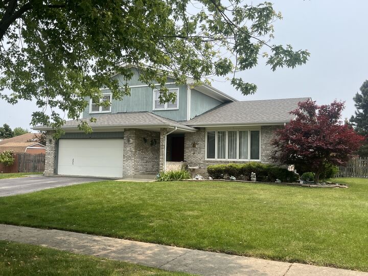 Property Photo:  20347 S Grand Prairie Lane  IL 60423 