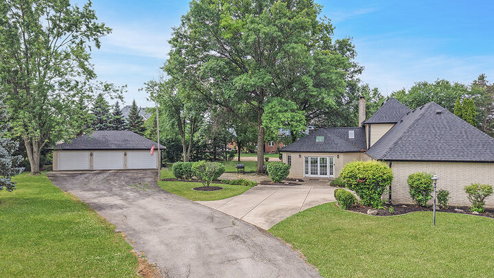 Property Photo:  8147 Dorstep Lane  IL 60462 