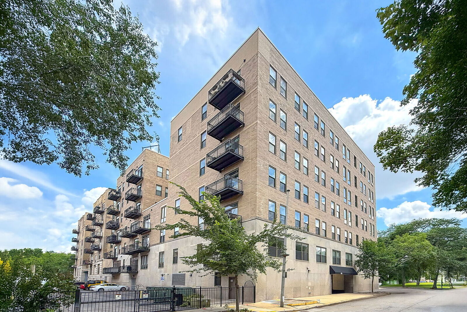 Property Photo:  811 S Lytle Street 514  IL 60607 