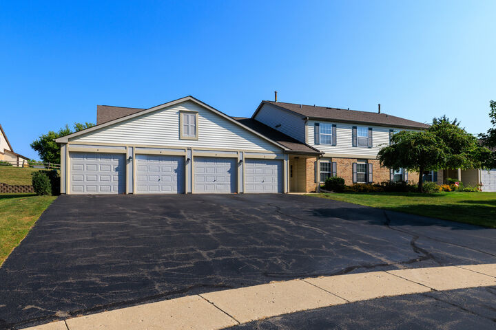 305 Crestview Drive A  Wauconda IL 60084 photo