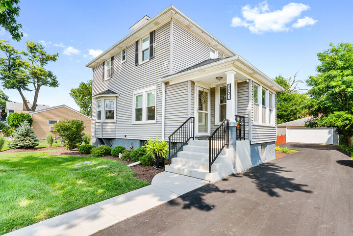 3827 Hollywood Avenue  Brookfield IL 60513 photo