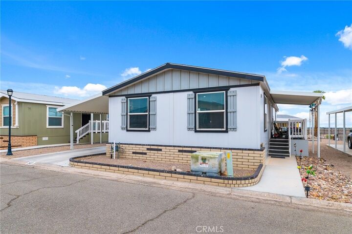 Property Photo:  900 Coronado Street 80  CA 92363 