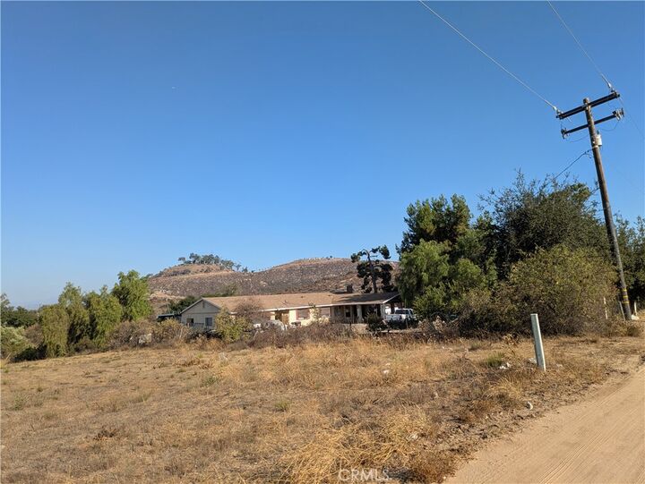 35960 Arendt Lane  Murrieta CA 92563 photo