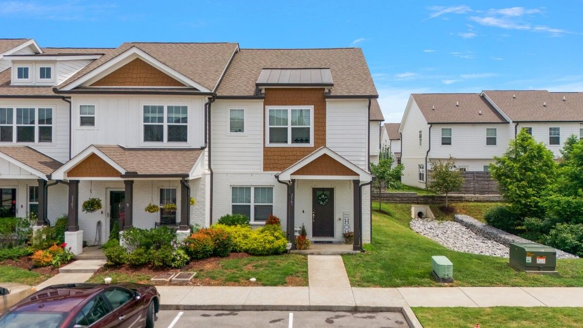 Property Photo: 2163 Bayport Ave TN 37138