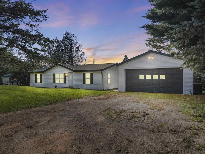 4735 Murray  East Jordan MI 49727 photo