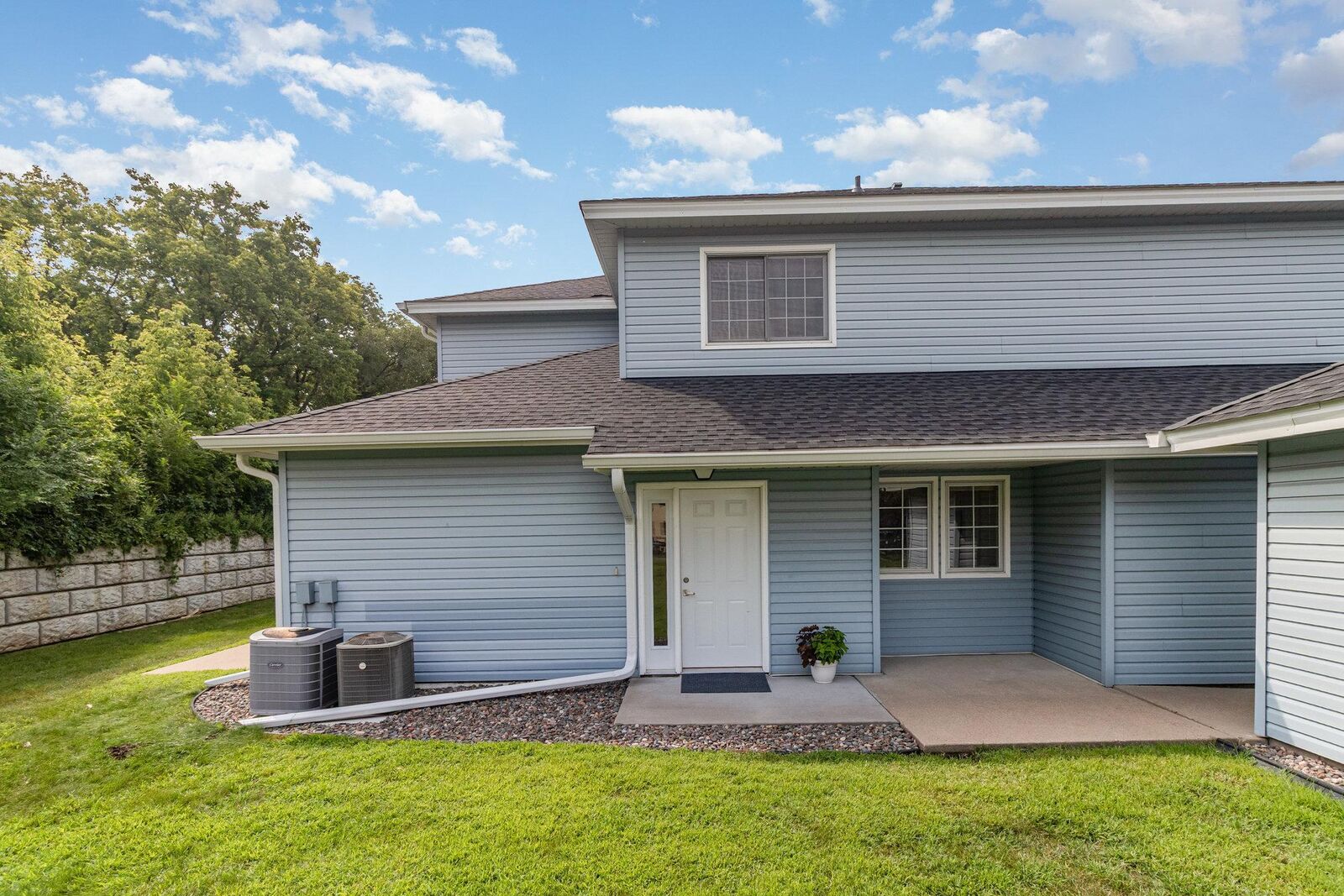 Property Photo:  4171 3rd Street NE 103  MN 55421 