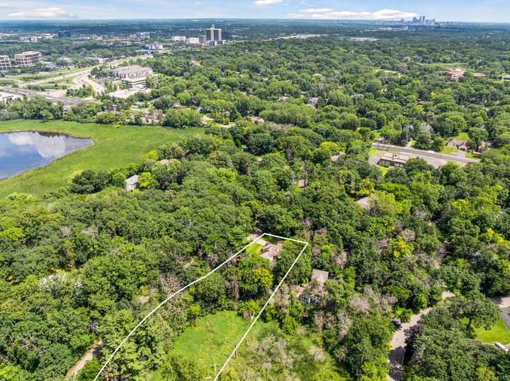 Property Photo: 1140X Timberline Rd MN 55305