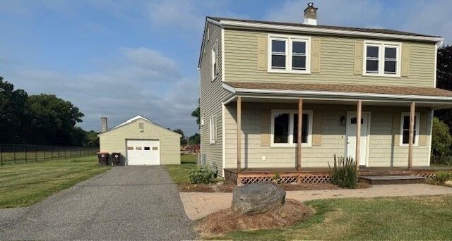 Property Photo: 28 Meadow Ave MA 01001