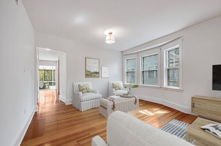 Property Photo:  391 Concord Avenue 2  MA 02138 