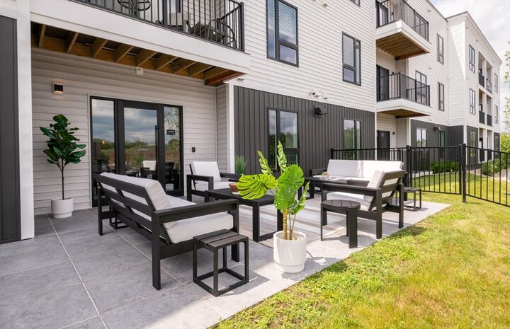 Property Photo:  203 Lowell St. 206  MA 01887 