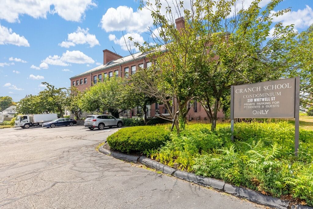 Property Photo:  250 Whitwell St 8  MA 02169 
