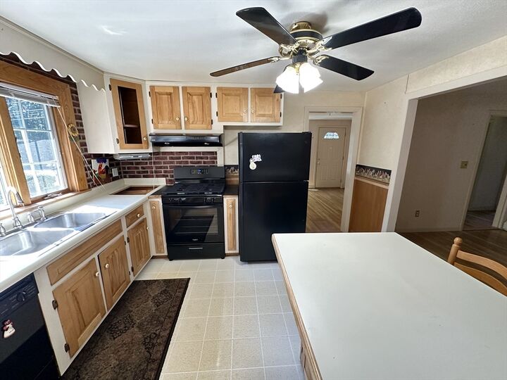 Property Photo:  50 Old Jacob Road  MA 01833 