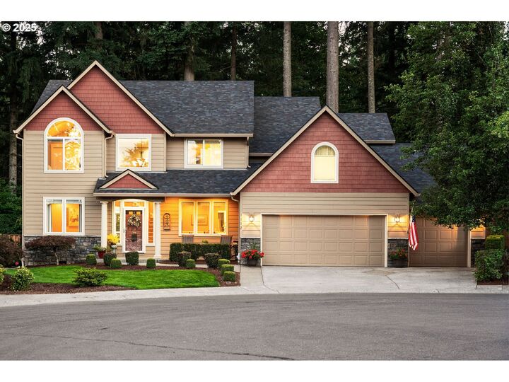 Property Photo:  1112 SE 198th Ct  WA 98607 