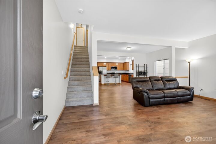 Property Photo:  4674  Wade Street 102  WA 98226 