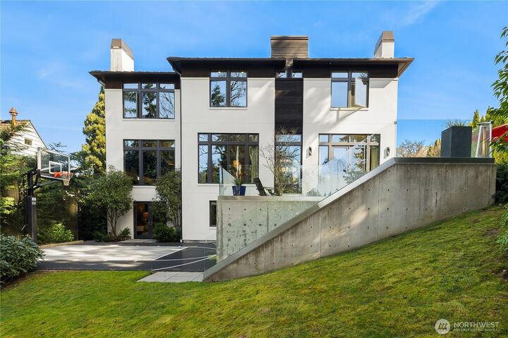 1515  Parkside Drive E  Seattle WA 98112 photo